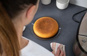 Fluffy Rice Cooker Cake Recipe: No Oven Needed! Fluffy Rice Cooker Cake Recipe